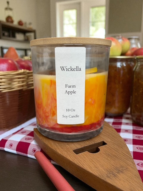 Farm Apple Soy Candle – Crisp Orchard Fruit Scent