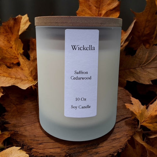 Saffron Cedarwood Soy Candle – Luxury Woodsy Fragrance